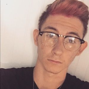 Meet your Posher, Thomas