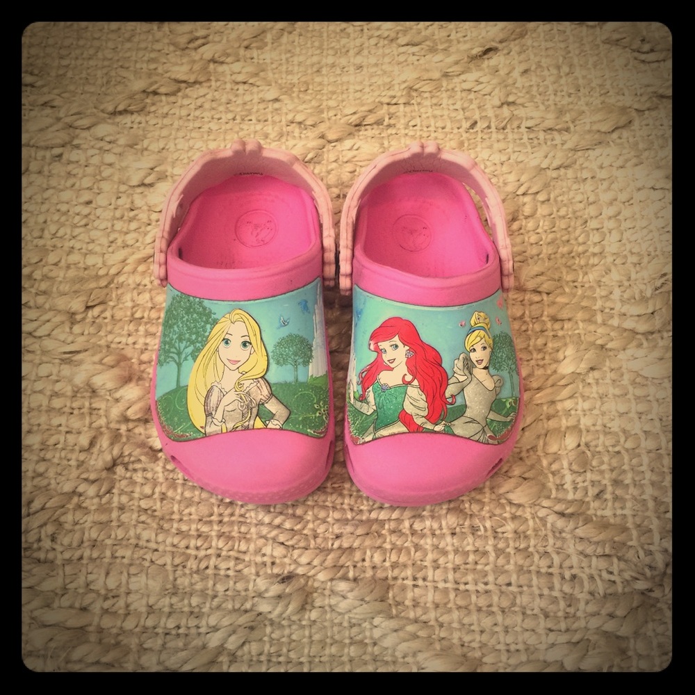 Toddler size 8/9 princess crocs