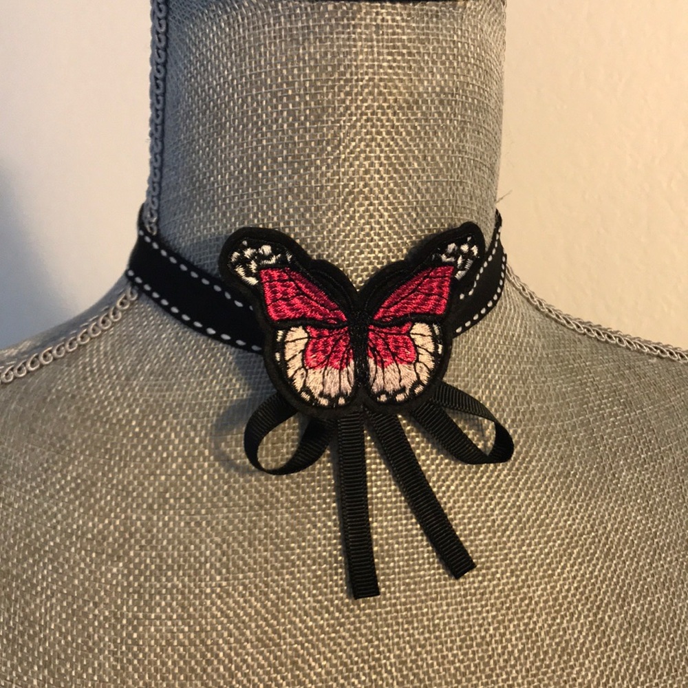 Butterfly Choker 🦋
