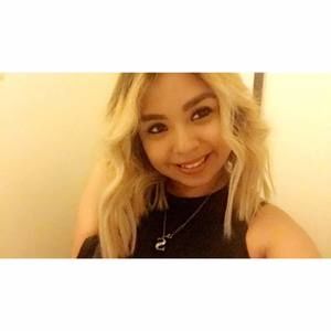 Meet your Posher, Stephanie