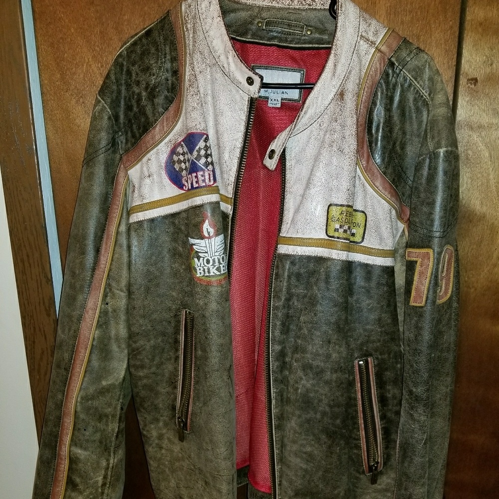 Vintage looking leather motorcycle jacket