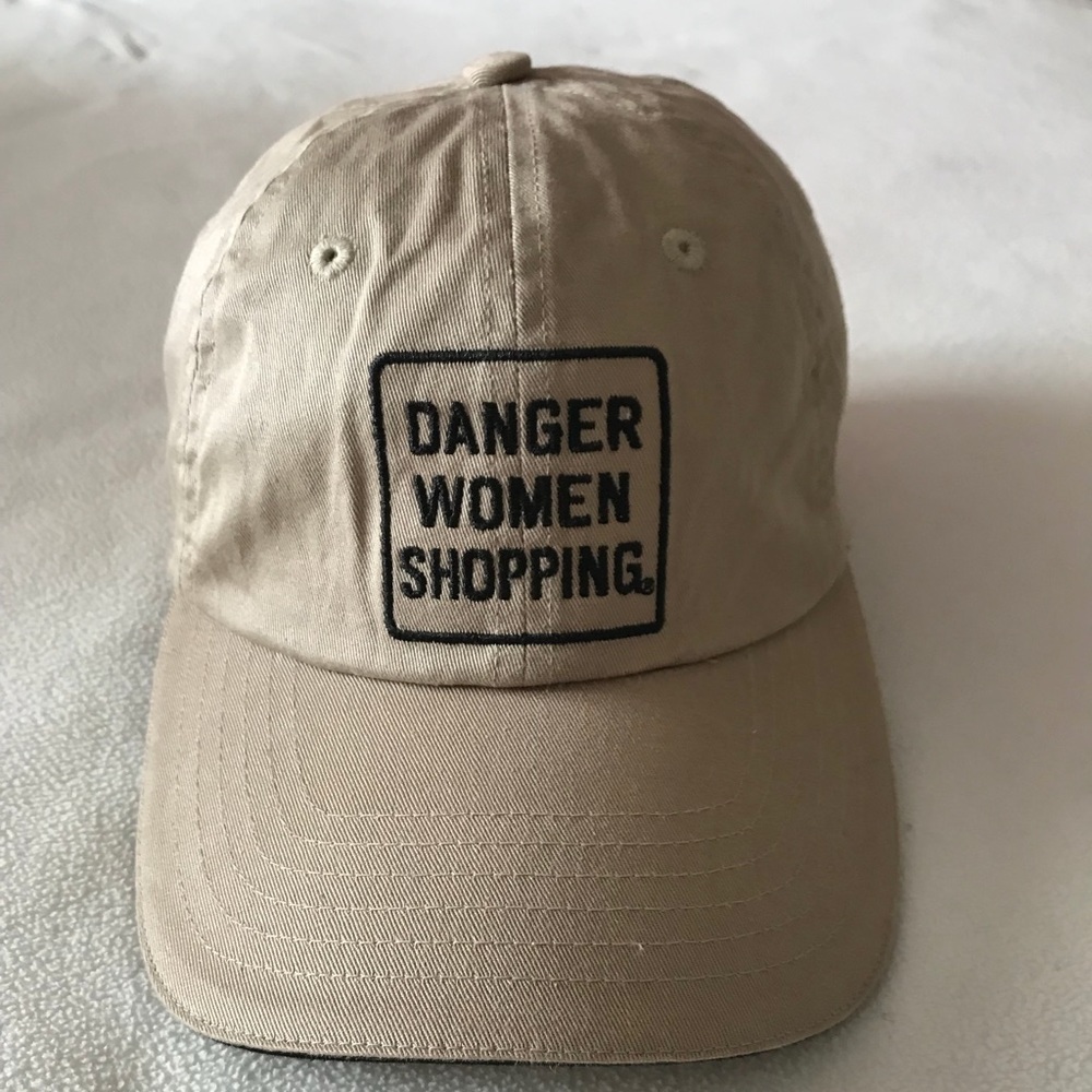 Kaki cute never wore DANGER WOMEN SHOPPING! Cap!