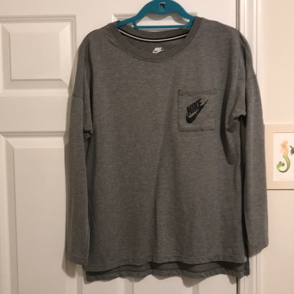 Long-sleeve Nike Shirt