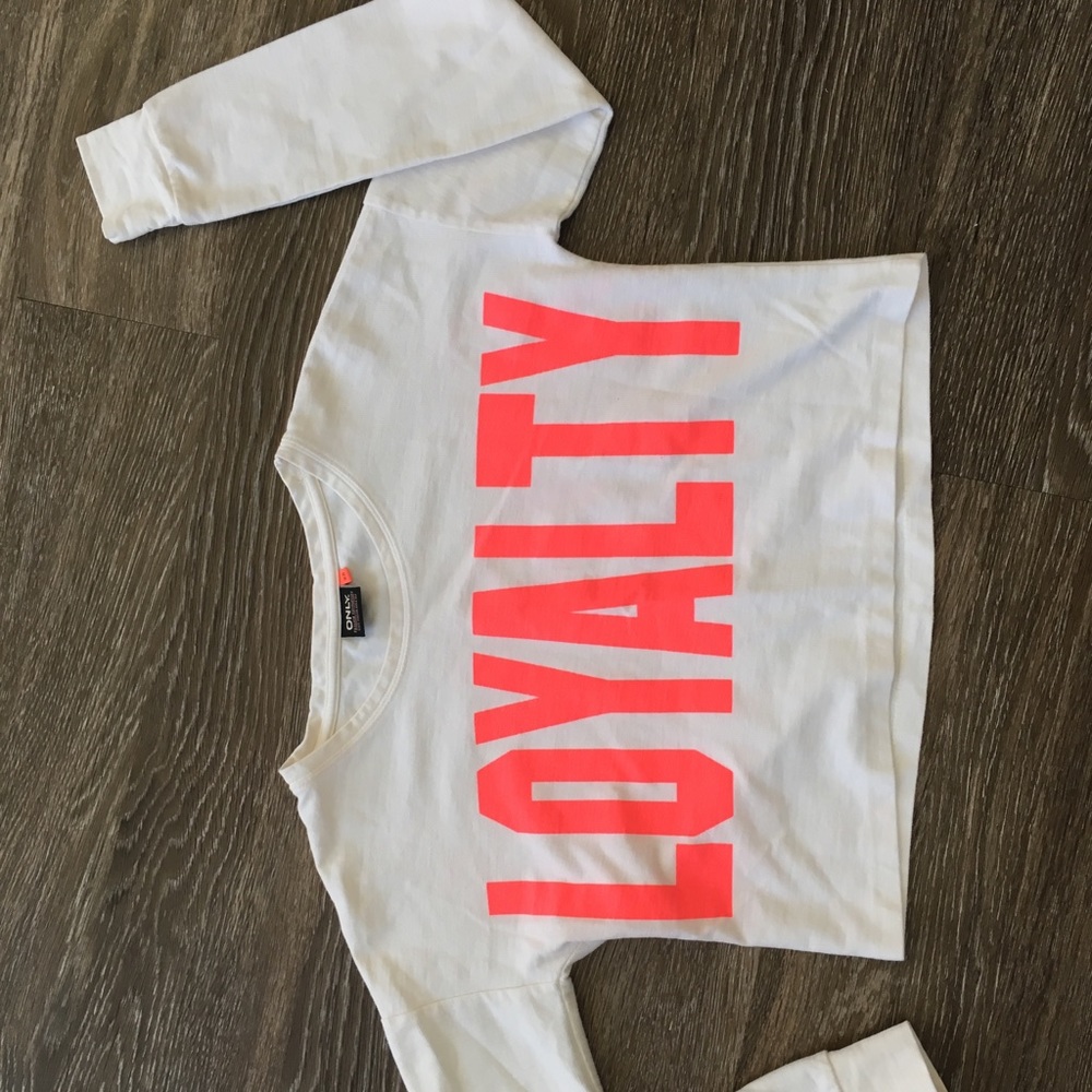 Crop long sleeve sweater