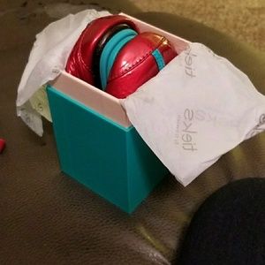 Red diamond tieks