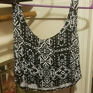 Black and White Patterned Crop Tank