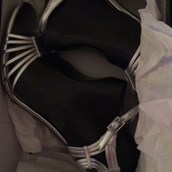 Ralph Lauren Adalira Silver Strappy Heels - Picture 3 of 3