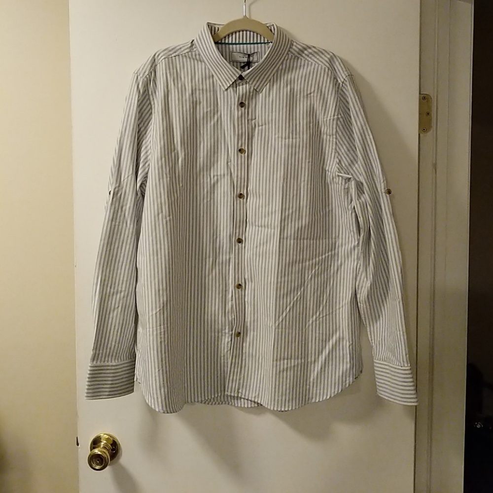 Men's Long Sleeve Buttondown