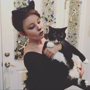 Meet your Posher, Elizabeth