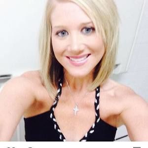 Meet your Posher, Maya