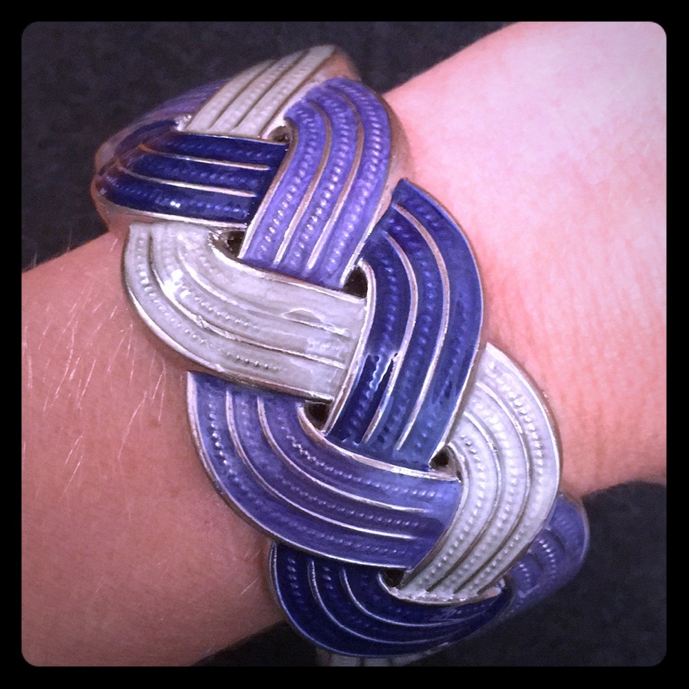 Multicolored blue bangle