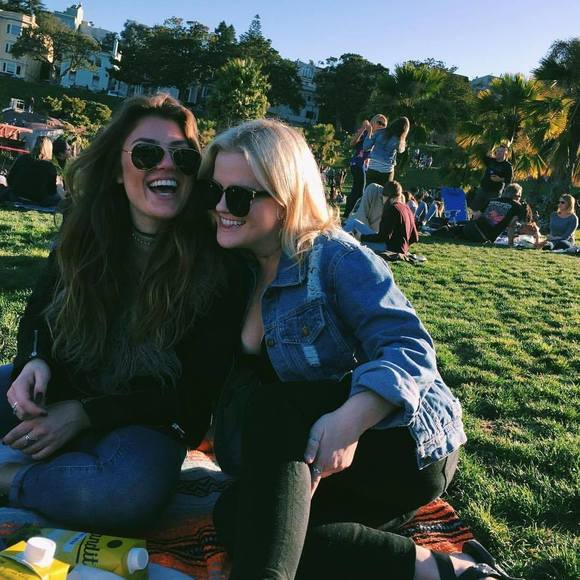 Meet your Posher, Jenna - Picture 1 of 1