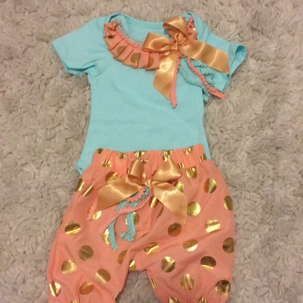 Adorable boutique style set