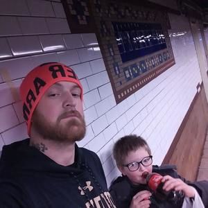 Meet your Posher, Chuck