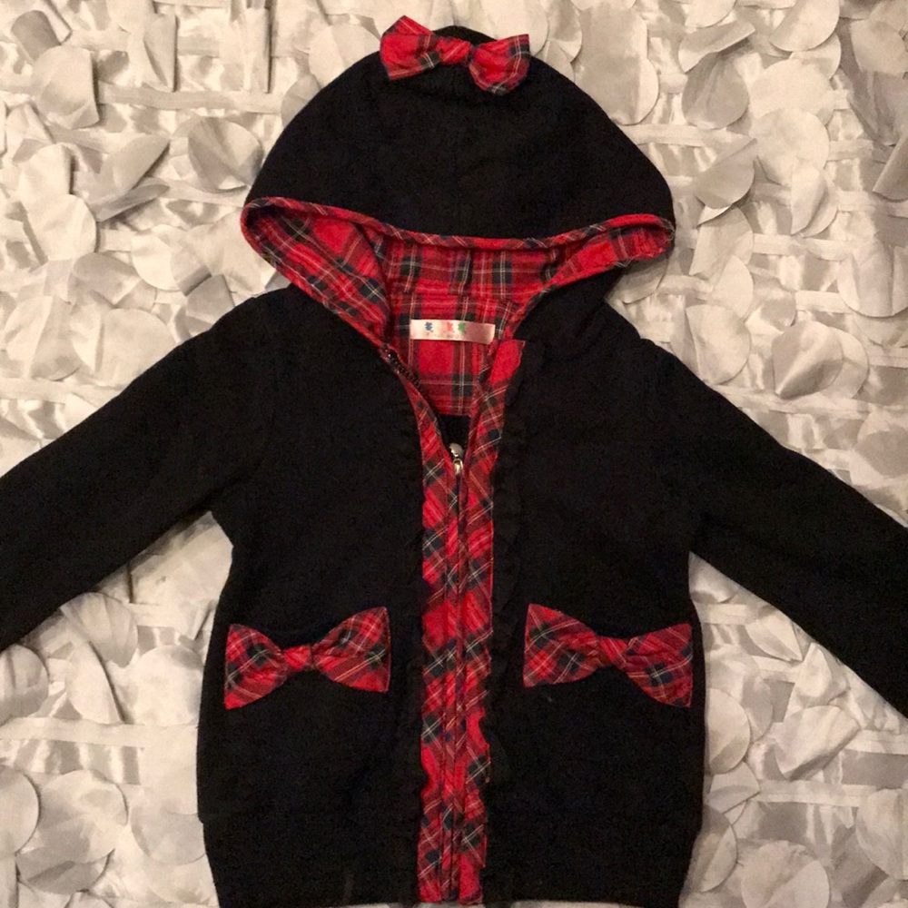 Black and tartan hoodie for girls.