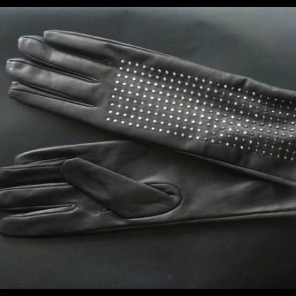 Brian Atwood Black Leather Gloves Neiman Marcus