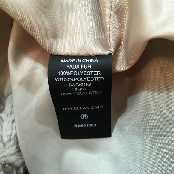 🌺Vince Camuto Faux Fur Jacket🌺 - Picture 5 of 5