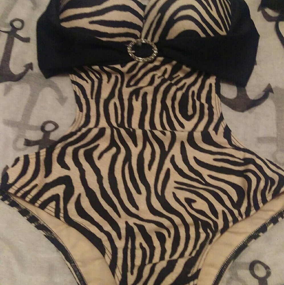 Sexy one piece bathing suit