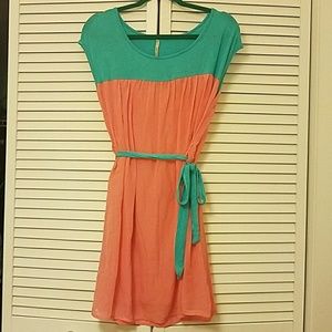 Bright and cheerful! Modcloth Coii dress L.