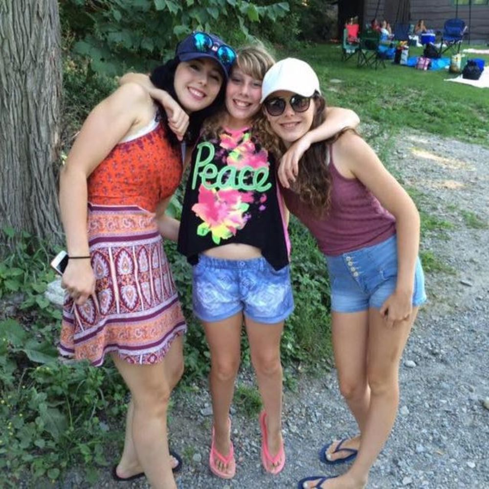 Meet your Posher, Clare