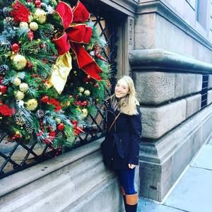 Meet your Posher, Emma