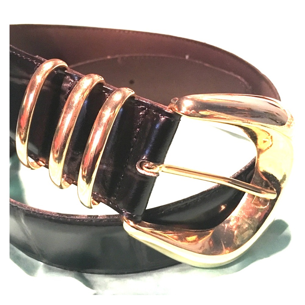 NWOT Jacqueline Ferrar black faux croc belt. M