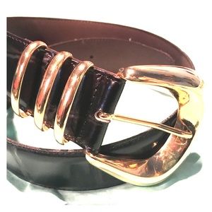 NWOT Jacqueline Ferrar black faux croc belt. M