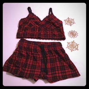 🎄HOLIDAY SALE🎄Black and Red Checked Pj Set!