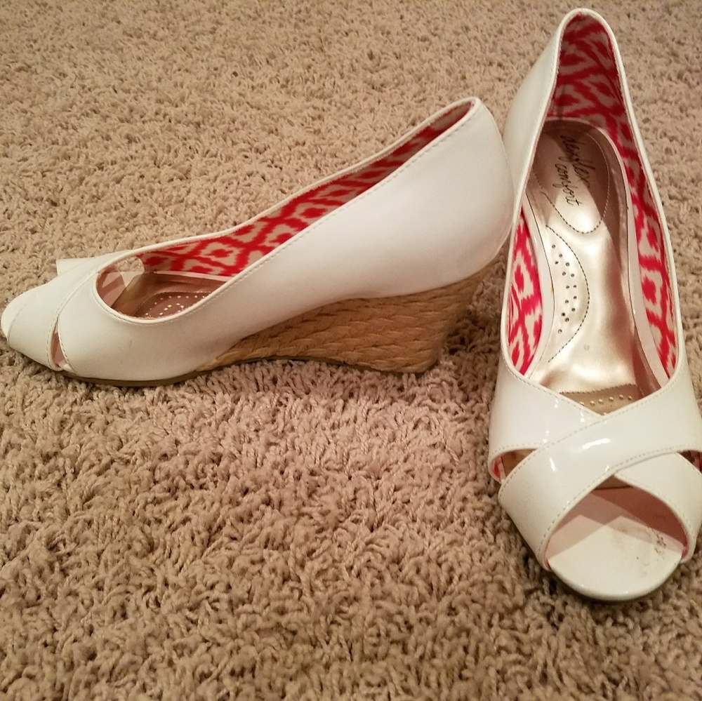 White Peep Toe Woven Wedge Shoes