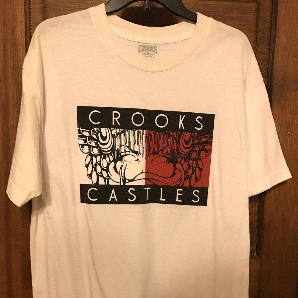 Crooks & Castles tshirt Size L