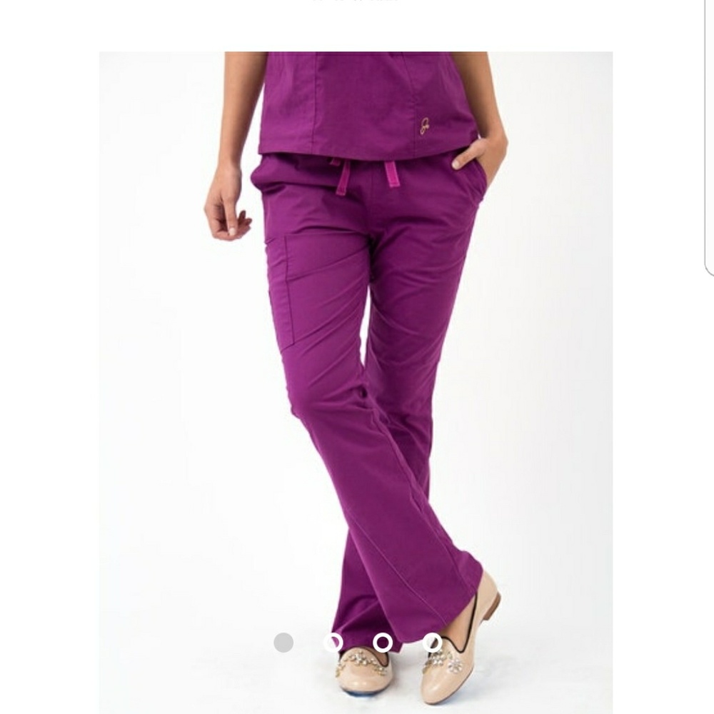 Jaanuu scrub pants