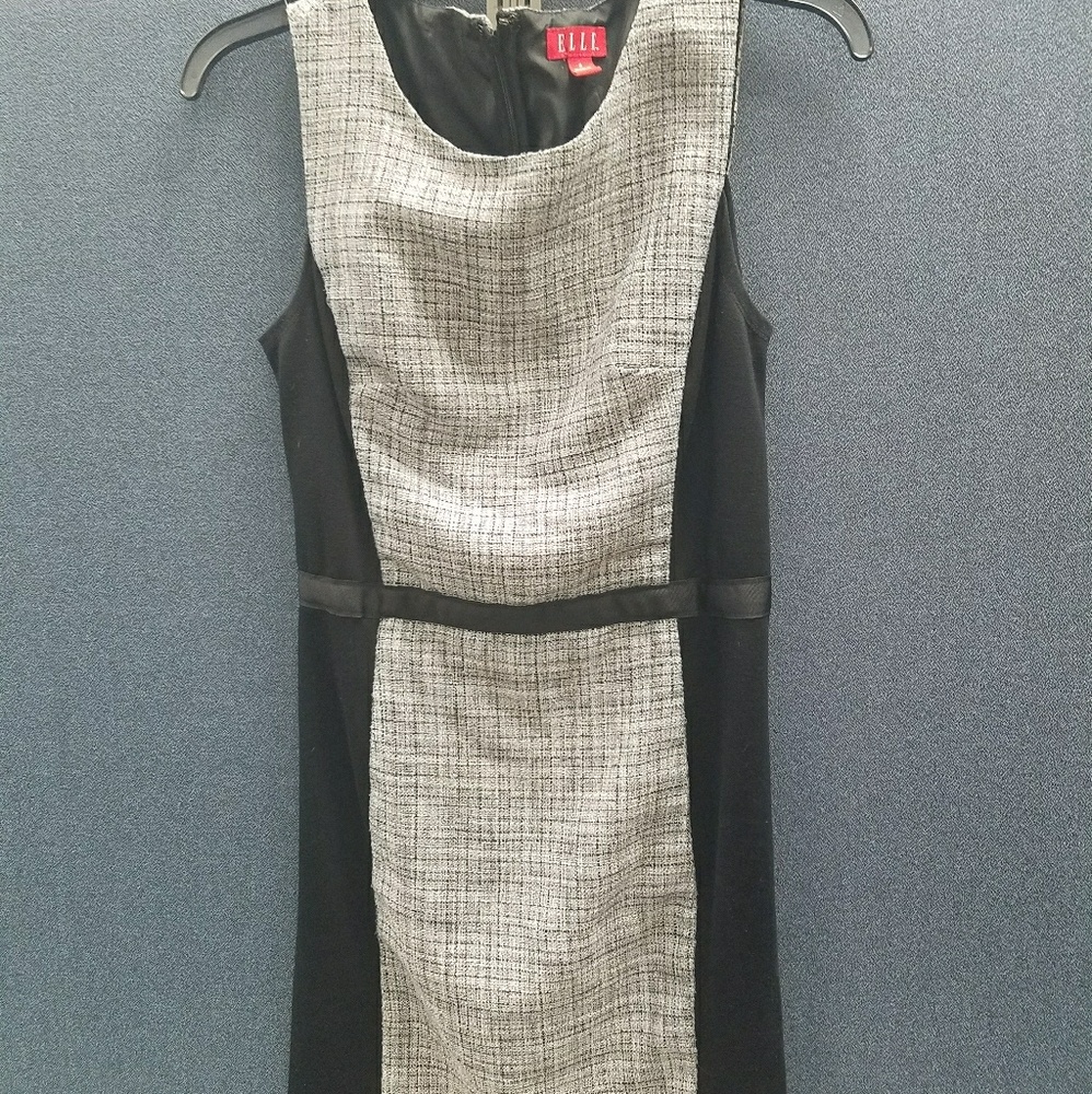 Sleeveless black and grey dress