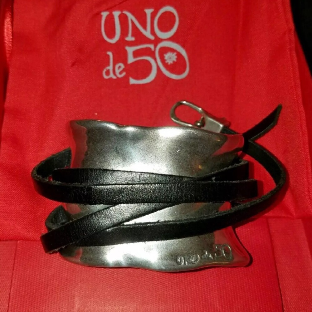 Uno do 50  bracelet