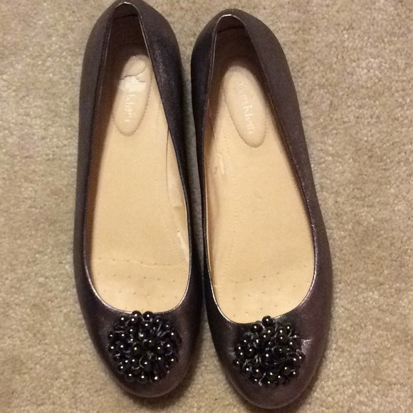CUTE CALVIN KLEIN FLATS -  Pewter - Picture 4 of 4
