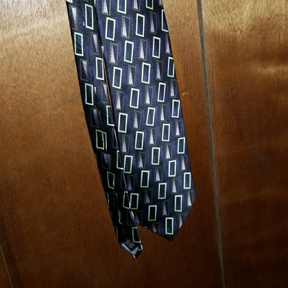 Tie