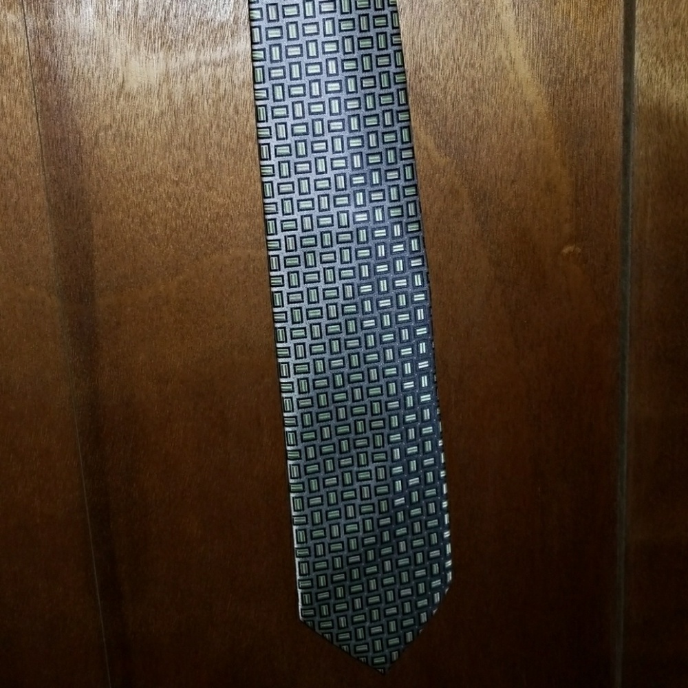 Tie