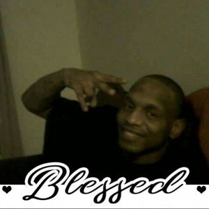 Meet your Posher, Akili