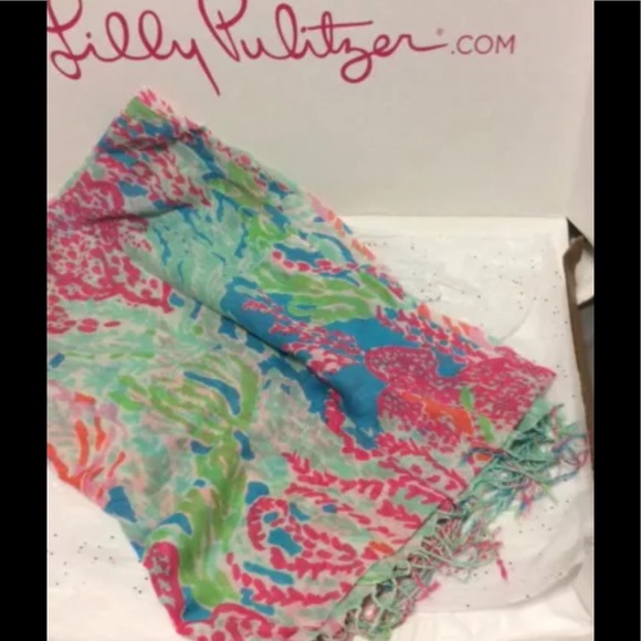 Lilly Pulitzer Lets Cha Cha Mufree Scarf NWOT - Picture 3 of 6