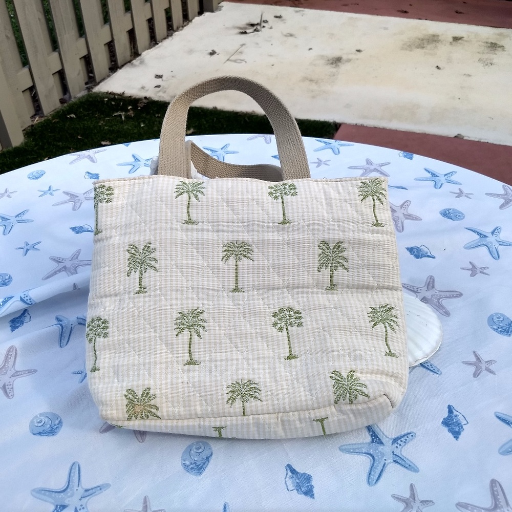 TROPICAL BEACHY TOTE!  Palm Beach Florida!