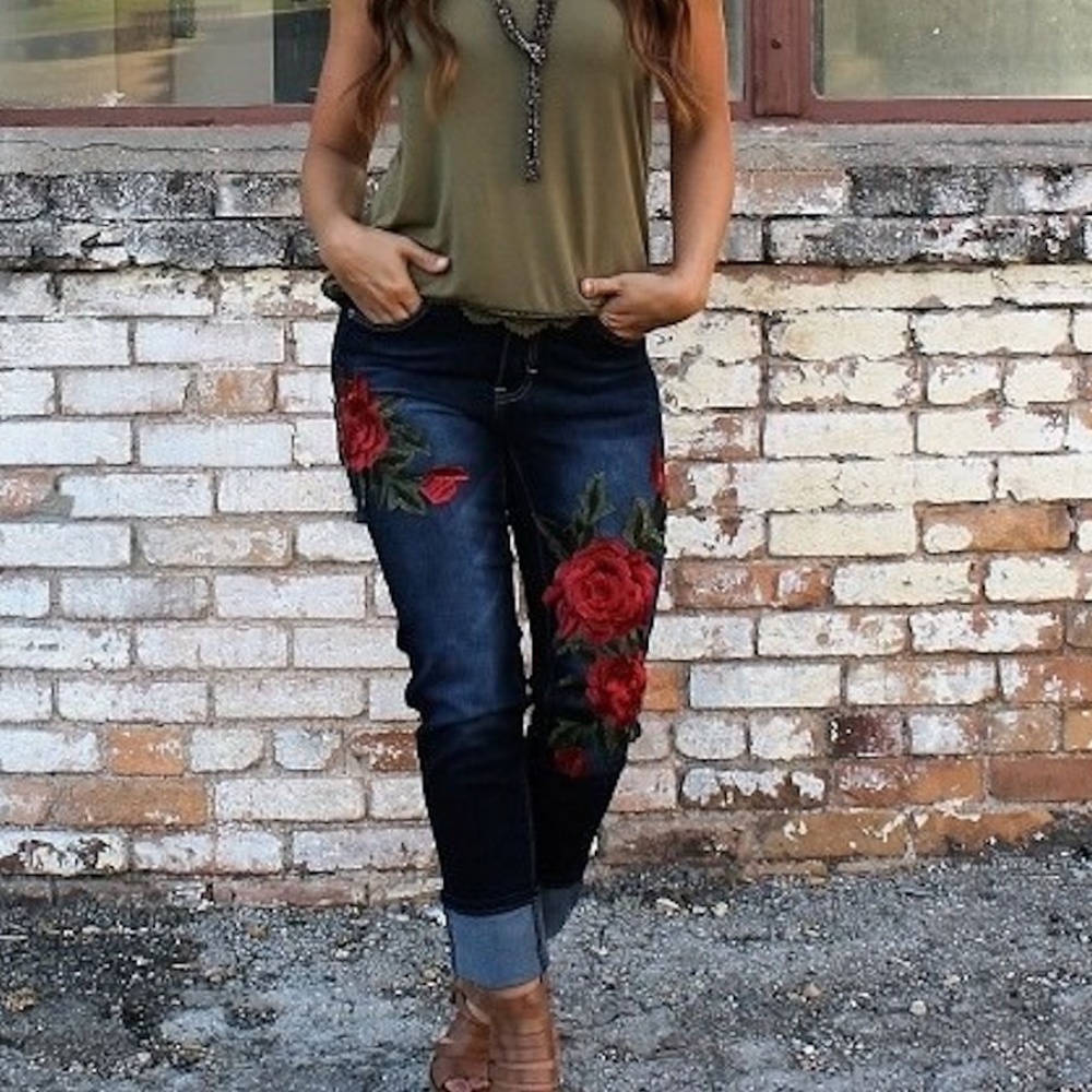 NEW L & B ROSE BOYFRIEND DARK JEANS - Picture 3 of 4