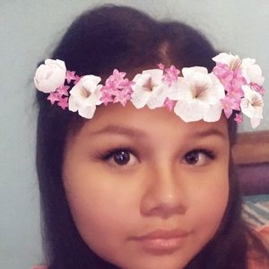 Meet your Posher, Lizbeth