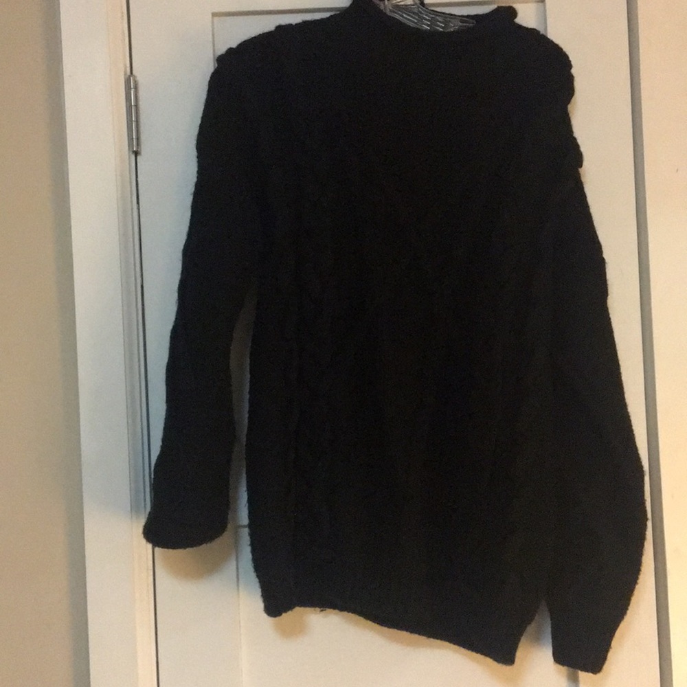 UNIF sweater