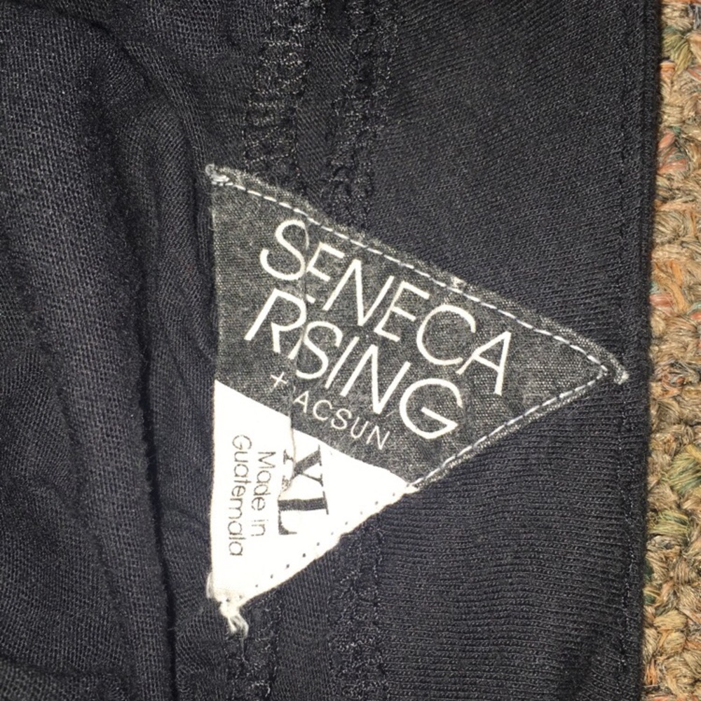 Seneca Rising Crop Top - Picture 2 of 2