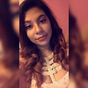 Meet your Posher, Marisol