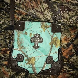 Camo purse