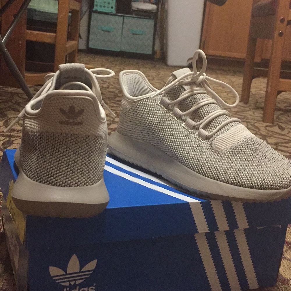 Adidas Tubular Shadows