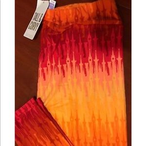 Disney LuLaRoe Leggings TC