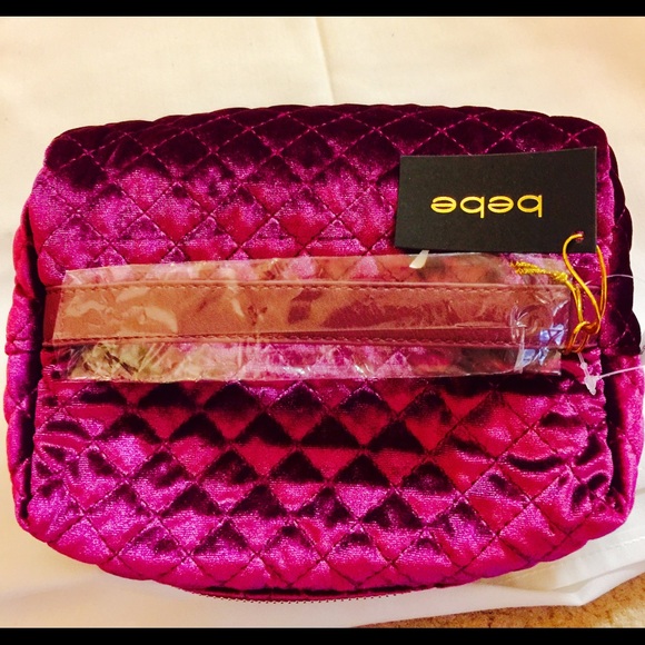 BeBe wristlet - Picture 6 of 6