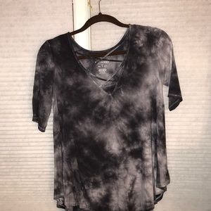 American Eagle Tie-dye soft & sexy shirt