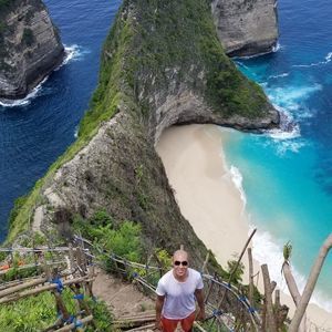 Meet your Posher, Jay